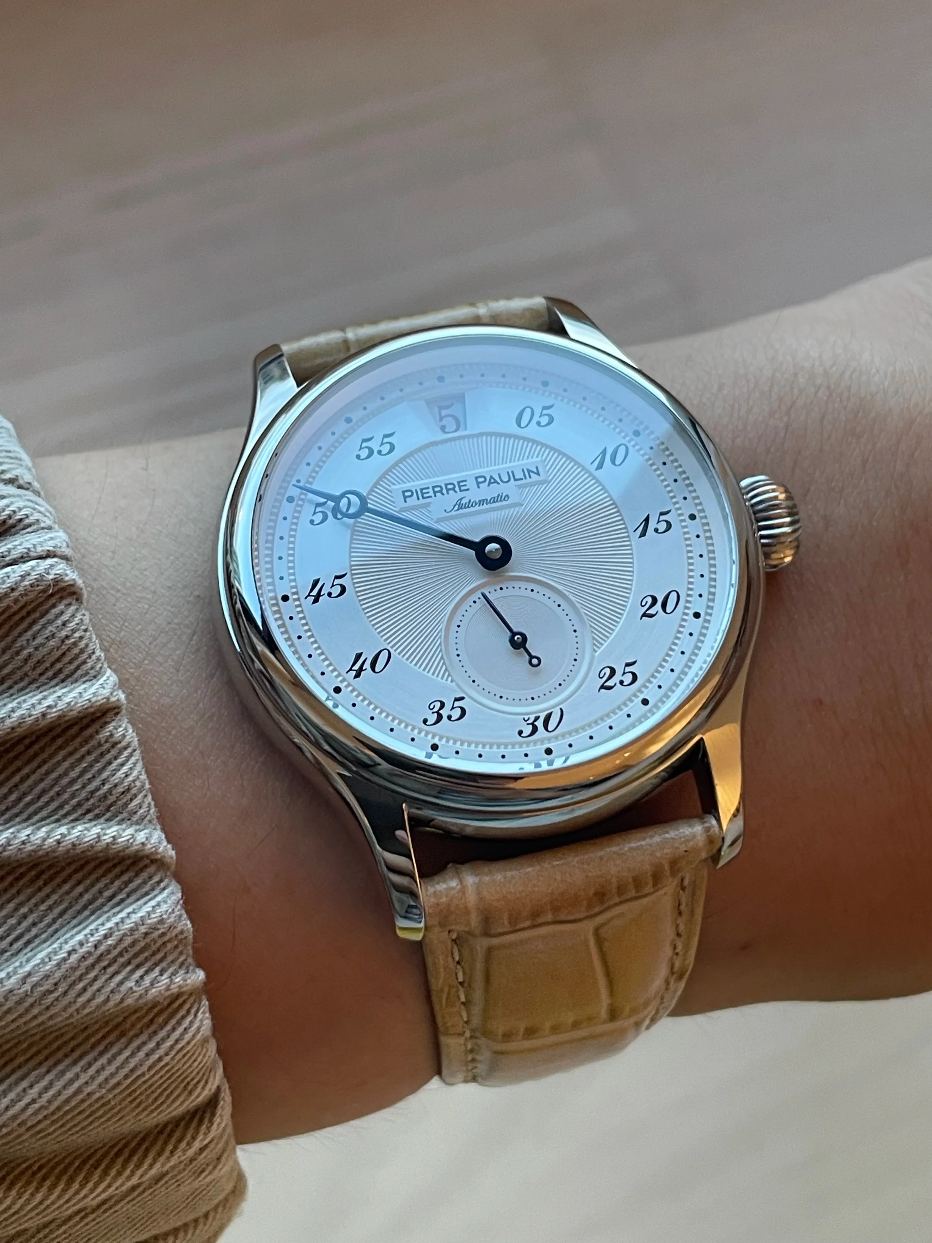 42mm PIERRE PAULIN Jumping Hour Watch - Image 4