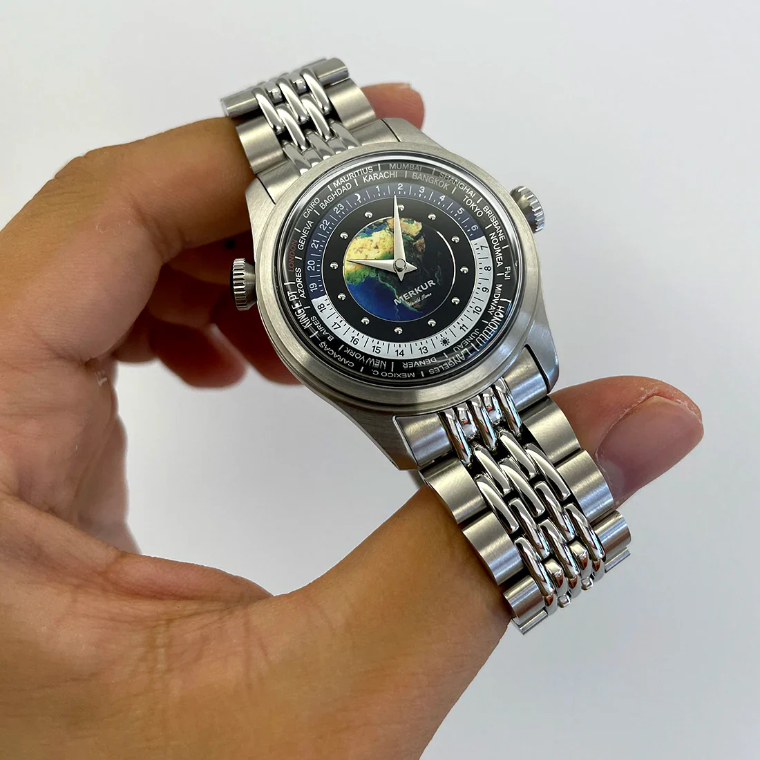 Merkur Calendar Week Watch - Image 11