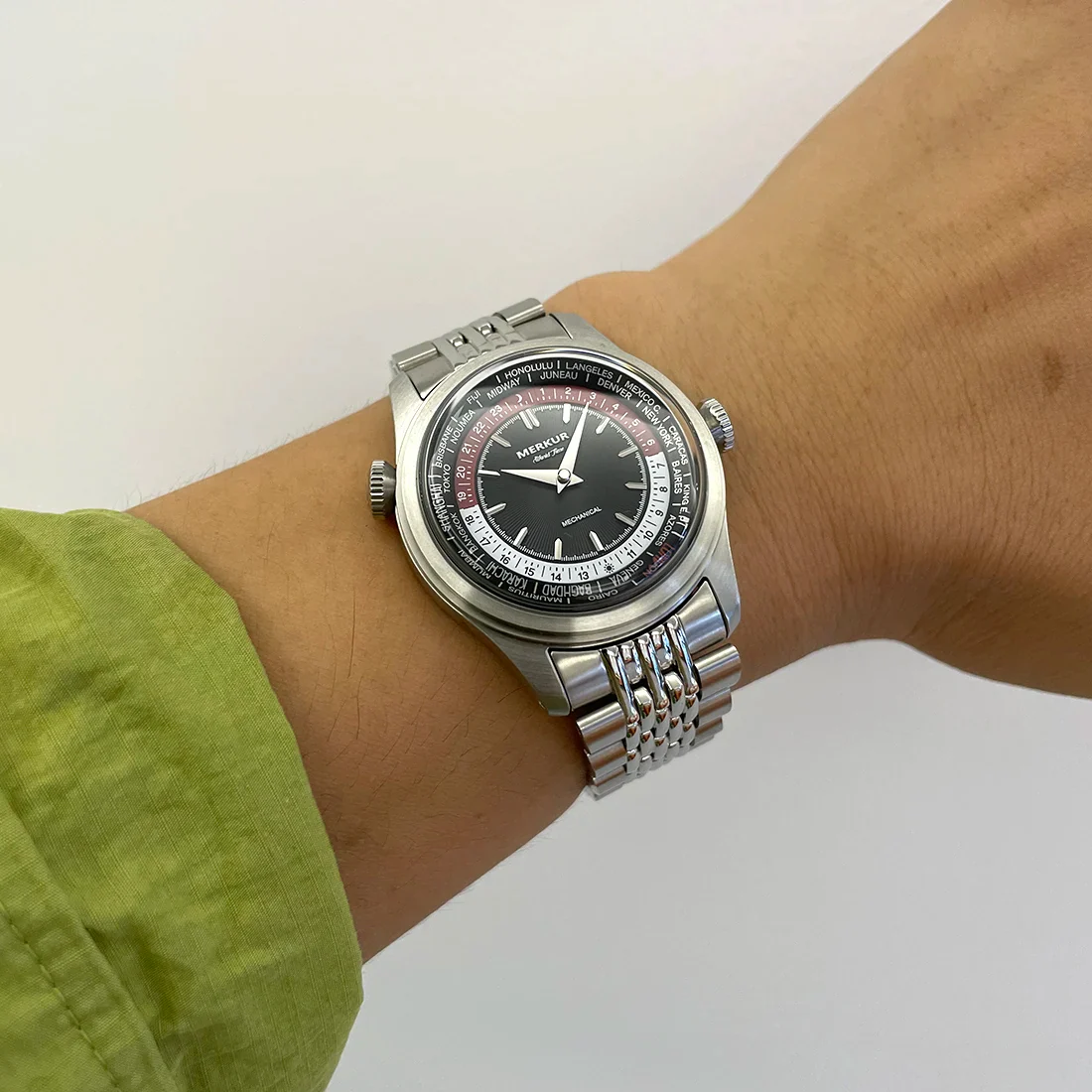 Merkur Calendar Week Watch - Image 13