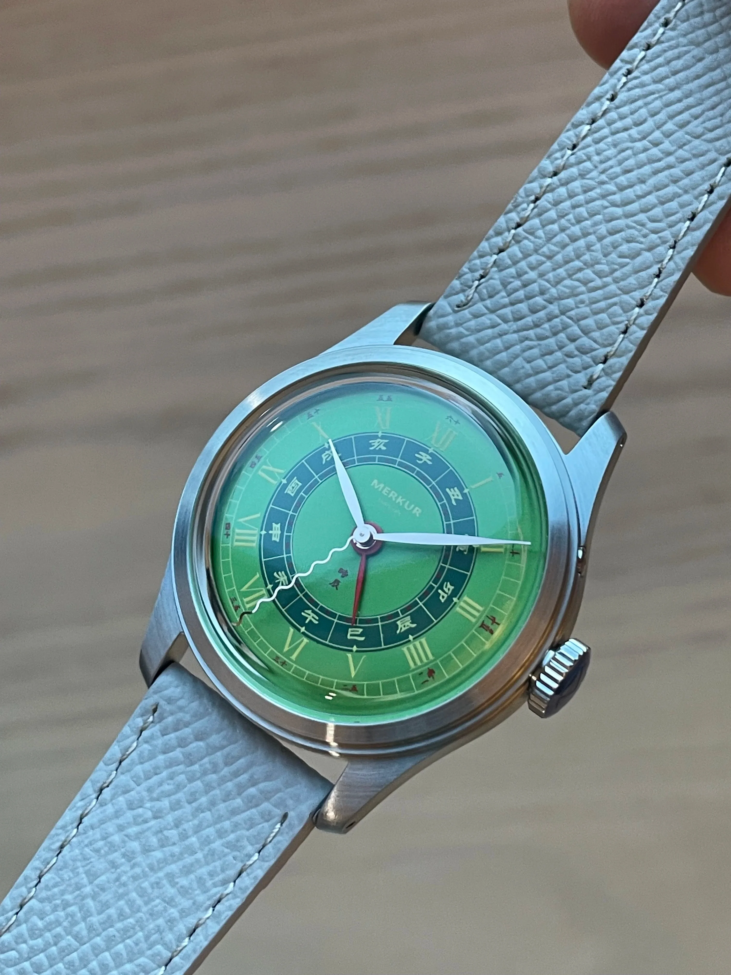 Merkur Chinese Elements Retro Watch - Image 5