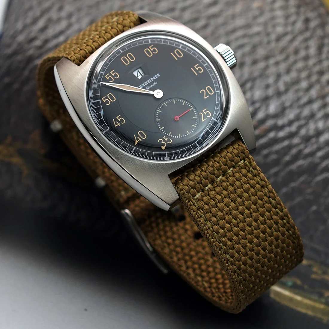 MERKUR Jump Hour Watch Military - Image 6