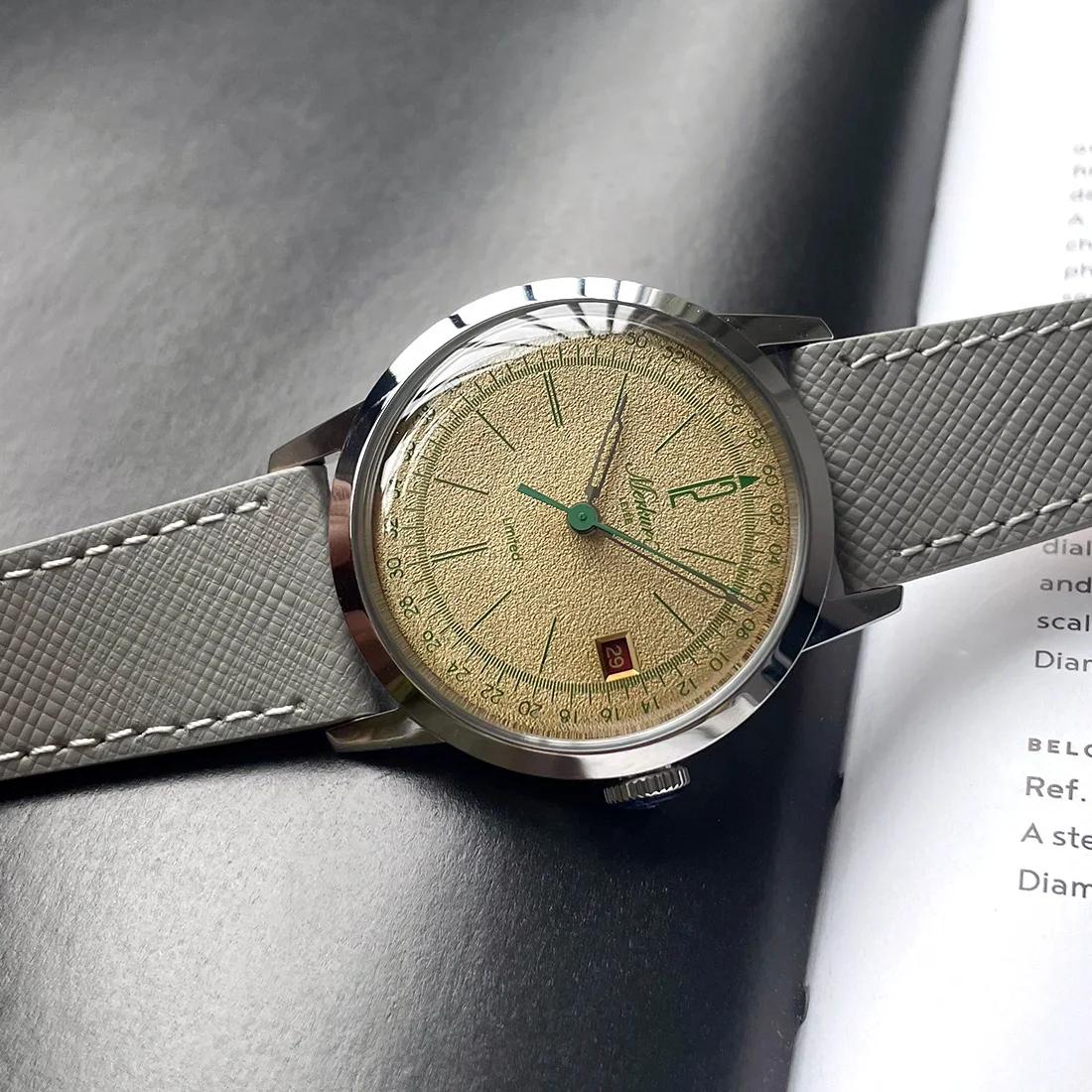 MERKUR Mechanical Watch - Image 2