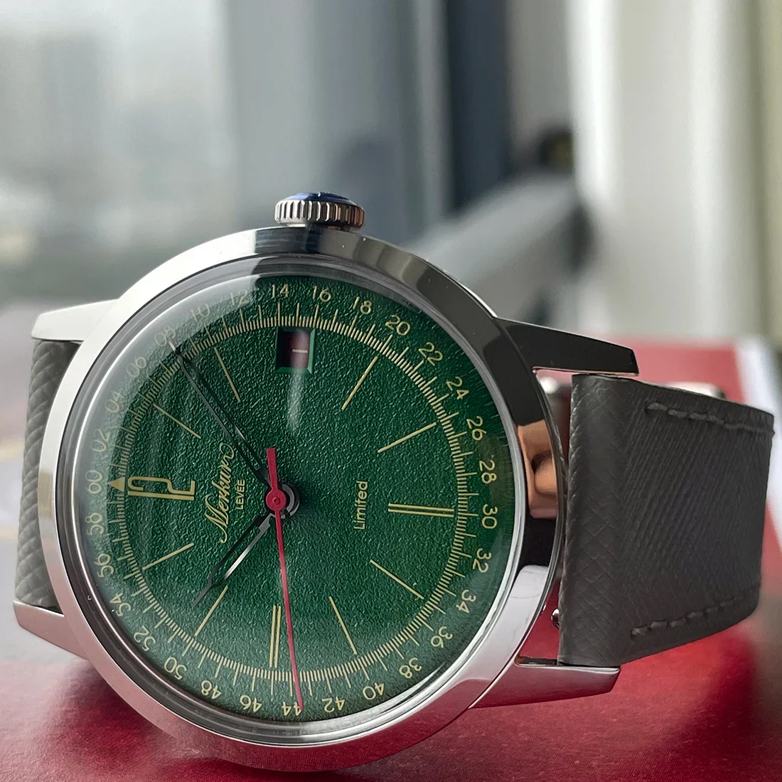 MERKUR Mechanical Watch - Image 5