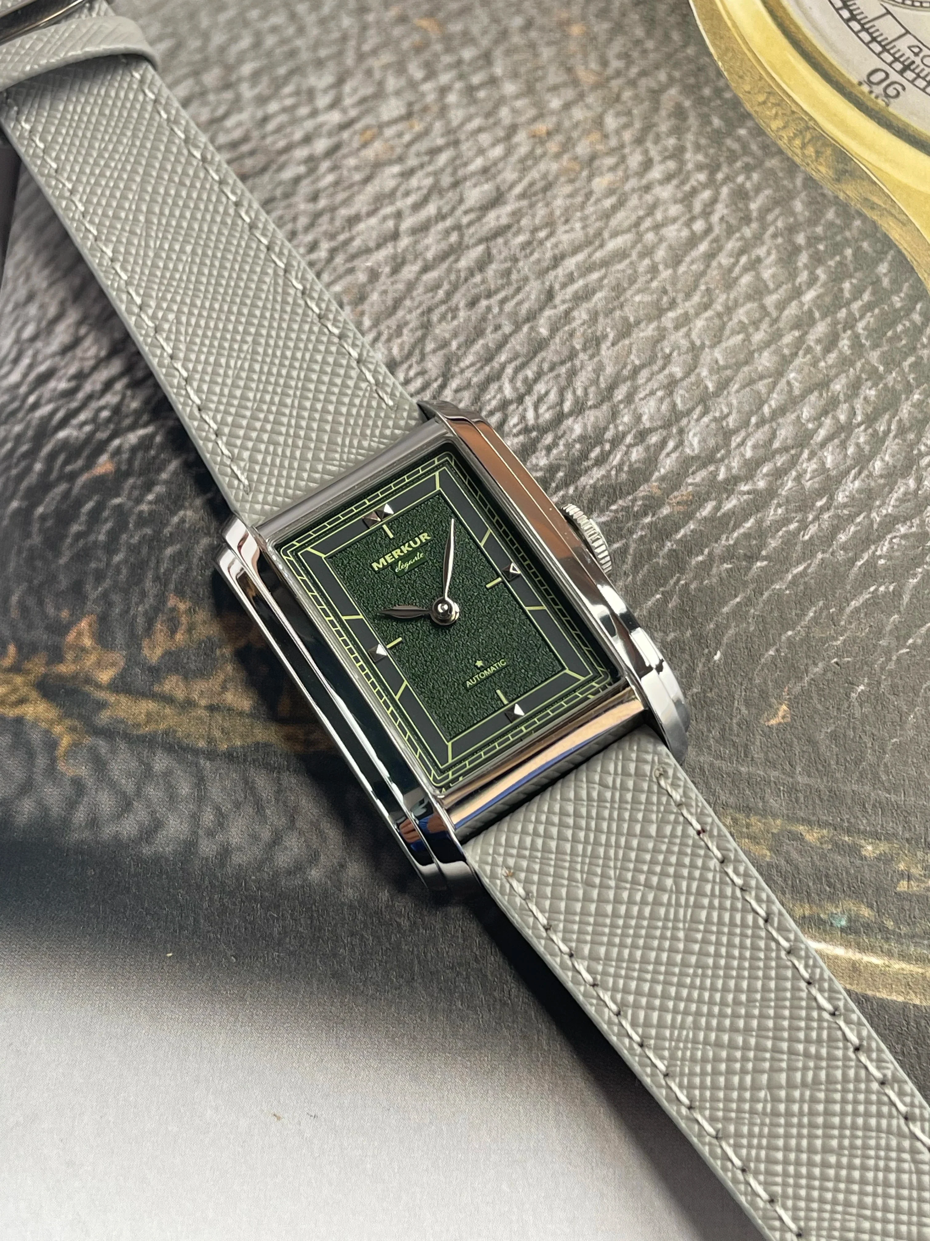 MERKUR Rectangle Watch - Image 19