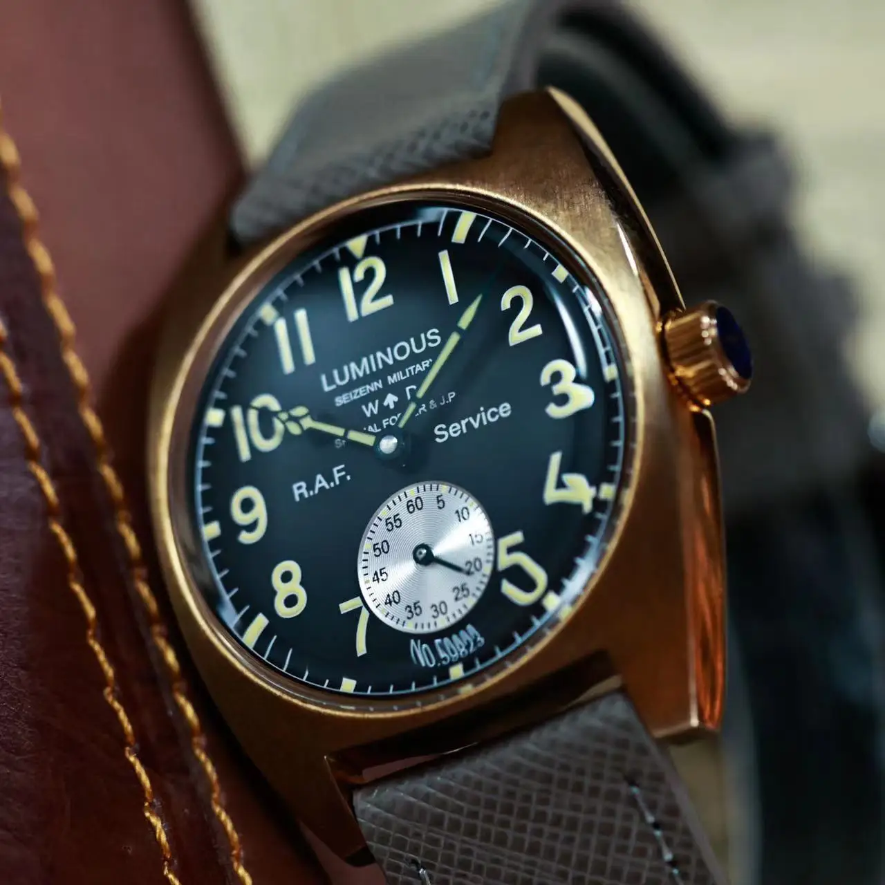 Seizenn Bronze Watch - Image 5